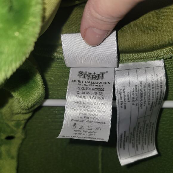 Fortnite Kids Spirit Halloween Costume - Excellent Size Kids 8-12 "Rex" - Picture 12 of 16